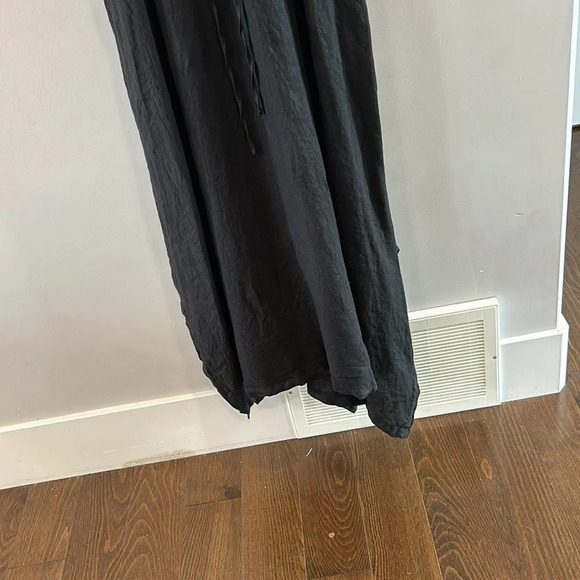 Velvet by Graham & Spencer Debbie Dress in  Black - Picture 7 of 10